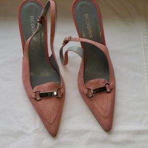 BCBG Girls 7 pink suede slingback pumps